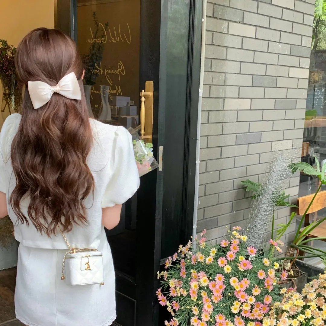 赫米特，或者女房东不喝茶